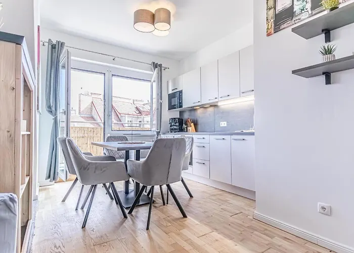 Apartment Luxury 2br And 1lr With Balcony - 9 Min To Center Vienna