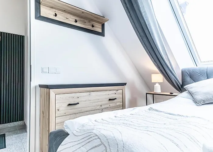 Luxury 2br And 1lr With Balcony - 9 Min To Center * Vienna